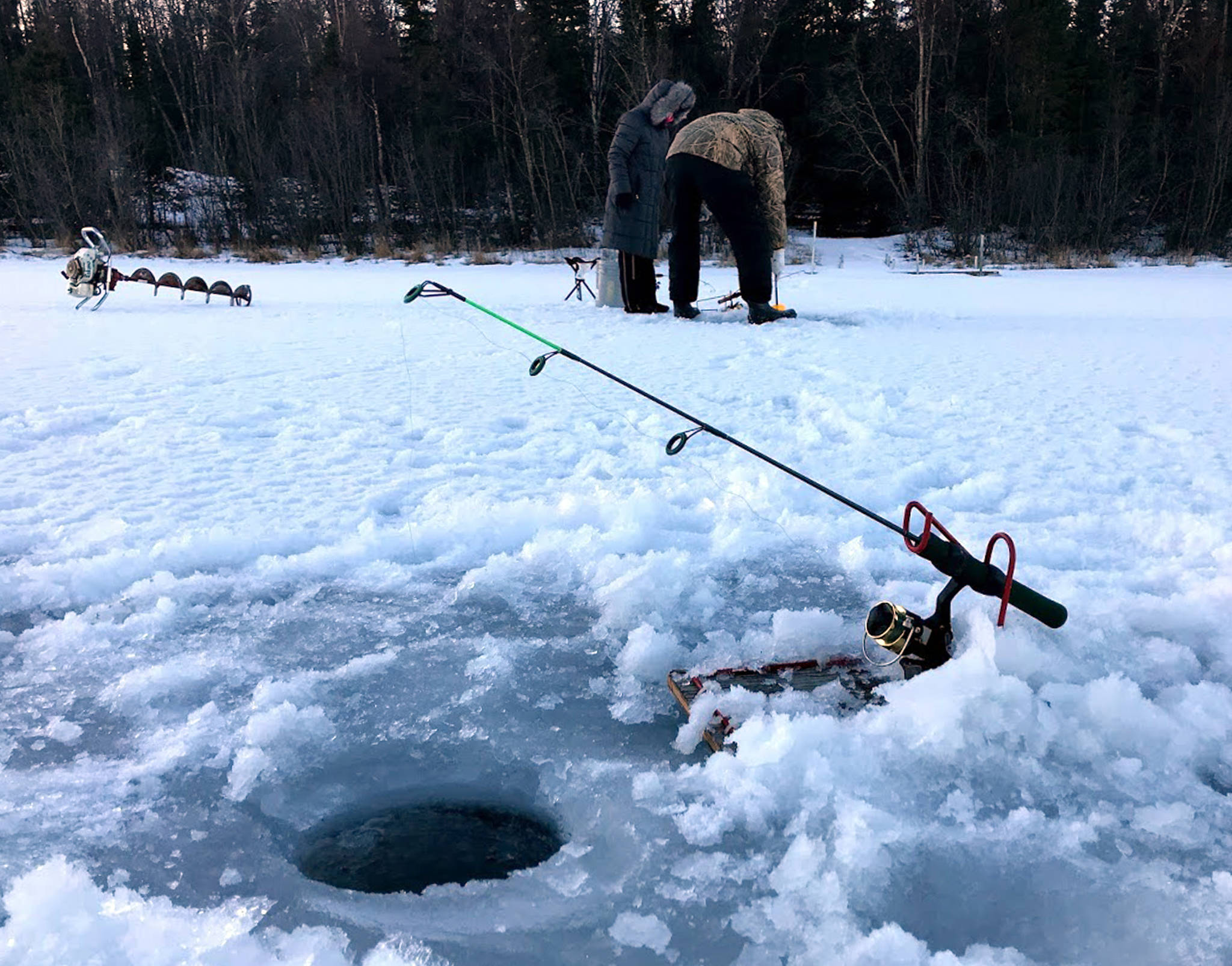 Ice fishing component